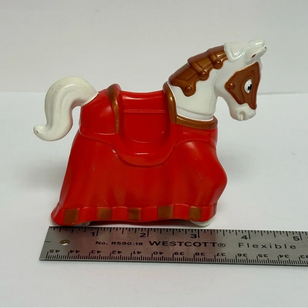 Imaginext White Red Castle Knight Jousting Rolling Horse Fisher Price